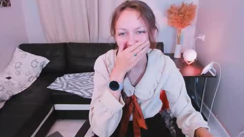mia_meowxkiss online show from September 23, 4:32 pm