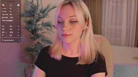 Snapshot of mia_milagros chatting on September 26, 12:47 am mia_milagros online show from September 26, 12:47 am