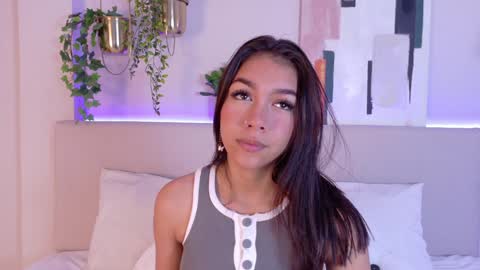 Snapshot of mia_oconner chatting on January 16, 11:26 am mia_oconner online show from January 16, 11:26 am