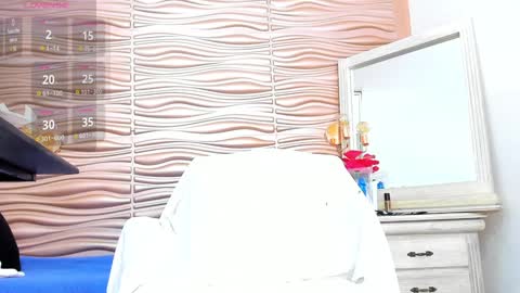 Mariana online show from December 31, 6:46 pm