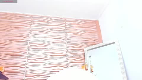 Mariana online show from February 9, 6:47 pm