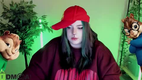 Snapshot of mia_r0ss chatting on February 28, 1:17 am Mia online show from February 28, 1:17 am