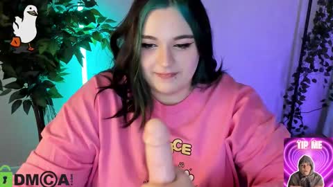 Snapshot of mia_r0ss chatting on March 12, 1:23 am Mia online show from March 12, 1:23 am