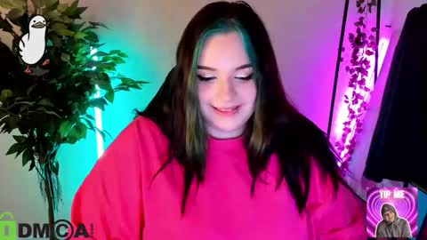 Snapshot of mia_r0ss chatting on March 13, 1:12 am Mia online show from March 13, 1:12 am