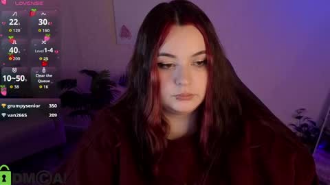 Snapshot of mia_r0ss chatting on April 11, 7:45 am Mia online show from April 11, 7:45 am