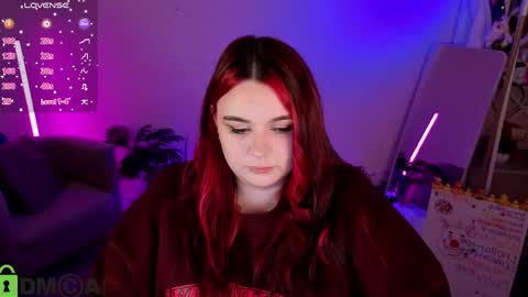 Snapshot of mia_r0ss chatting on May 14, 1:23 am Mia online show from May 14, 1:23 am