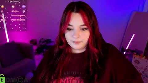 Snapshot of mia_r0ss chatting on May 17, 1:03 am Mia online show from May 17, 1:03 am