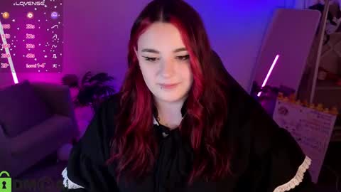 Snapshot of mia_r0ss chatting on May 18, 1:02 am Mia online show from May 18, 1:02 am