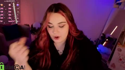 Snapshot of mia_r0ss chatting on June 5, 1:12 am Mia online show from June 5, 1:12 am