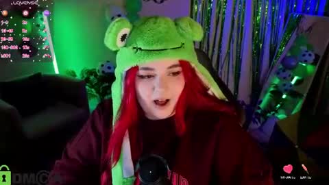Snapshot of mia_r0ss chatting on June 18, 1:06 am Mia online show from June 18, 1:06 am