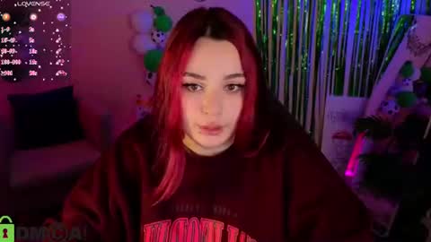 Mia online show from July 14, 12:02 am