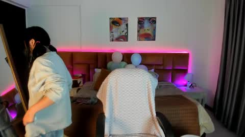  MIA  online show from May 31, 3:15 am