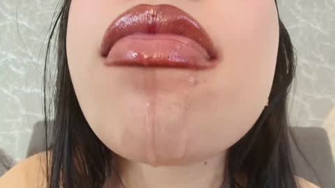 Mia Roux online show from January 6, 10:26 pm