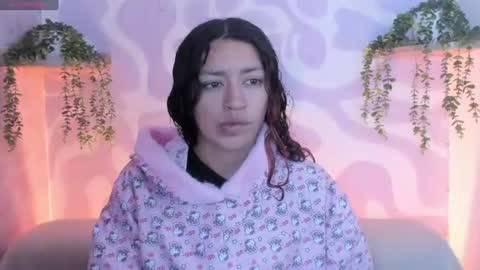 Mia . online show from July 28, 12:34 pm