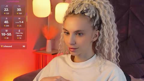 Mia online show from January 16, 6:17 am