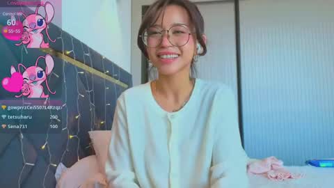 Mia online show from January 10, 10:17 am