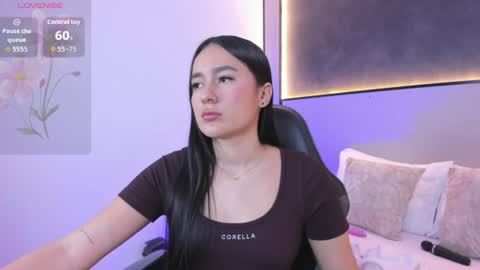 M I A online show from June 16, 12:41 pm