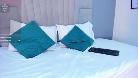 mia_smith_x online show from October 1, 8:15 pm