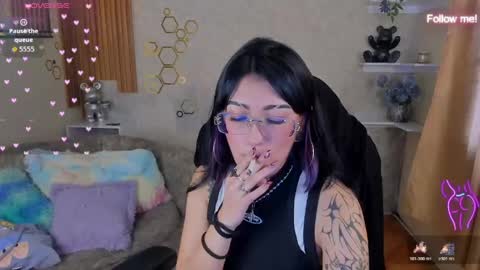 Mia online show from May 26, 1:51 pm