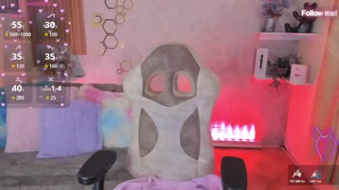 Snapshot of mia_smoke_ chatting on July 3, 1:56 am Mia online show from July 3, 1:56 am