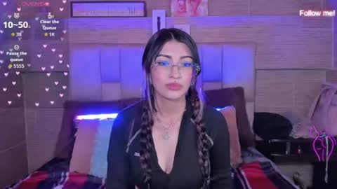Snapshot of mia_smoke_ chatting on July 28, 1:34 am Mia online show from July 28, 1:34 am