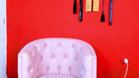 Mia sophiia online show from December 11, 7:09 am