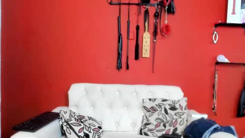 Mia sophiia online show from February 27, 8:06 am