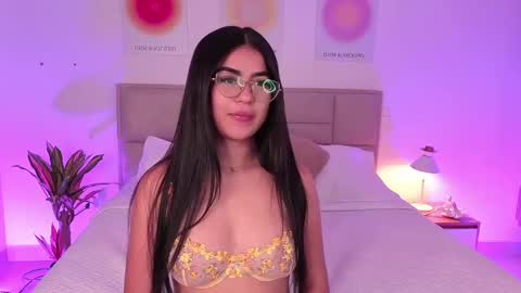 MIA online show from December 22, 6:17 am