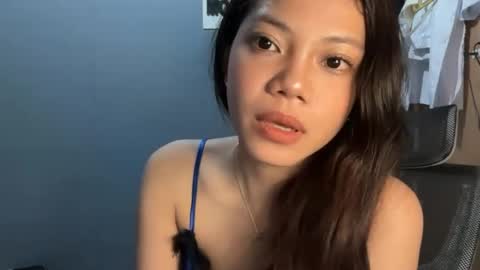 Snapshot of mia_syd chatting on July 13, 11:46 am Mia dirtyyy online show from July 13, 11:46 am