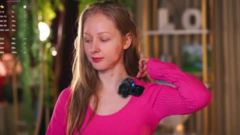 Snapshot of mia_vebes chatting on March 8, 9:24 am Mia online show from March 8, 9:24 am