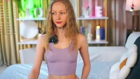 Snapshot of mia_vebes chatting on March 19, 3:49 pm Mia online show from March 19, 3:49 pm