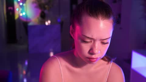 VixenMia online show from March 2, 5:08 am