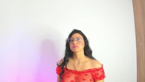 Mia online show from February 16, 1:13 am