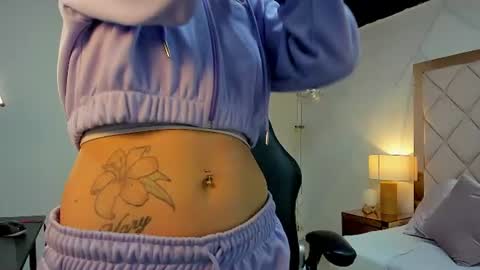 Snapshot of miaa_diamondd1 chatting on June 12, 12:26 pm Mia online show from June 12, 12:26 pm