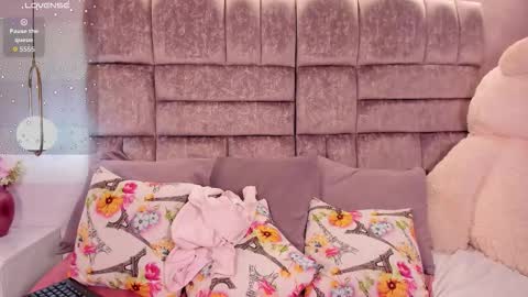 miaa_quinn online show from March 4, 4:51 am