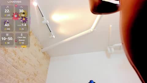 Snapshot of miaa_roldan chatting on November 19, 1:00 pm Miaa online show from November 19, 1:00 pm