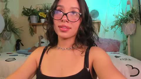 Miaa online show from July 31, 9:36 pm