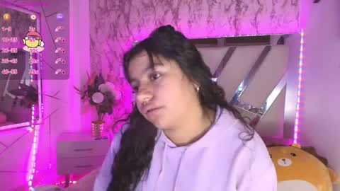 miaa_smiith1 online show from December 10, 11:32 am