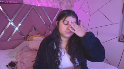 miaa_smiith1 online show from December 19, 11:29 am