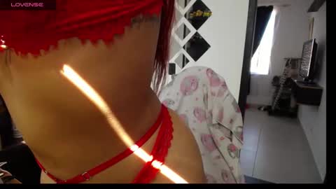 Snapshot of miaaa_mo chatting on January 18, 6:53 pm Ma online show from January 18, 6:53 pm