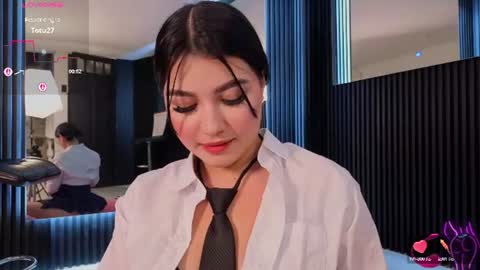 Miaa Farrel online show from July 30, 7:46 pm
