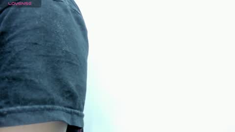 Mia online show from March 13, 12:45 pm