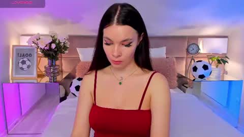 Mia online show from June 14, 7:16 pm