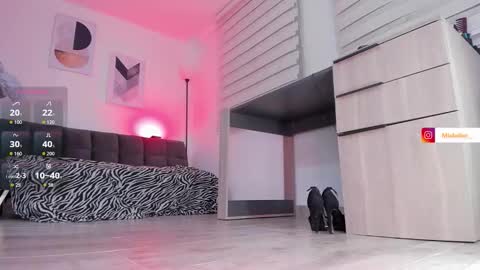 Mia Belier  online show from November 13, 11:58 pm