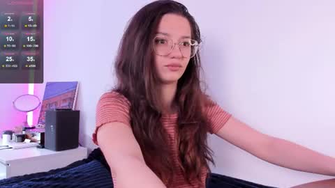 mia online show from June 12, 6:45 am