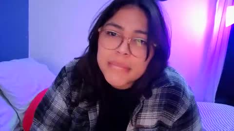 Mia online show from February 19, 1:45 am