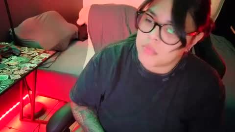 Mia online show from July 2, 3:23 am