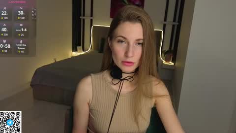 Mia online show from September 10, 8:14 am