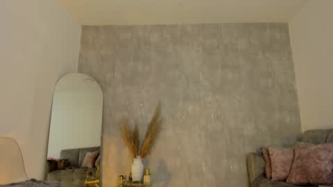 miacooper online show from January 31, 12:18 pm