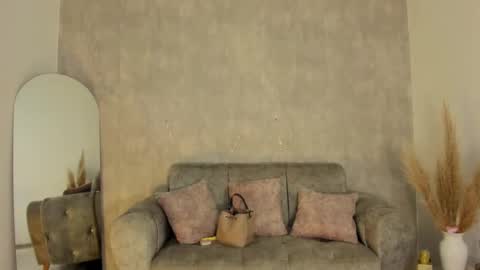 miacooper online show from February 6, 12:26 pm